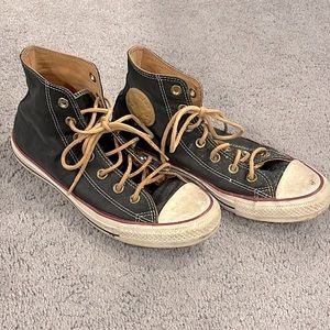 Women’s 8, Men’s 6 Black and brown leather converse high tops